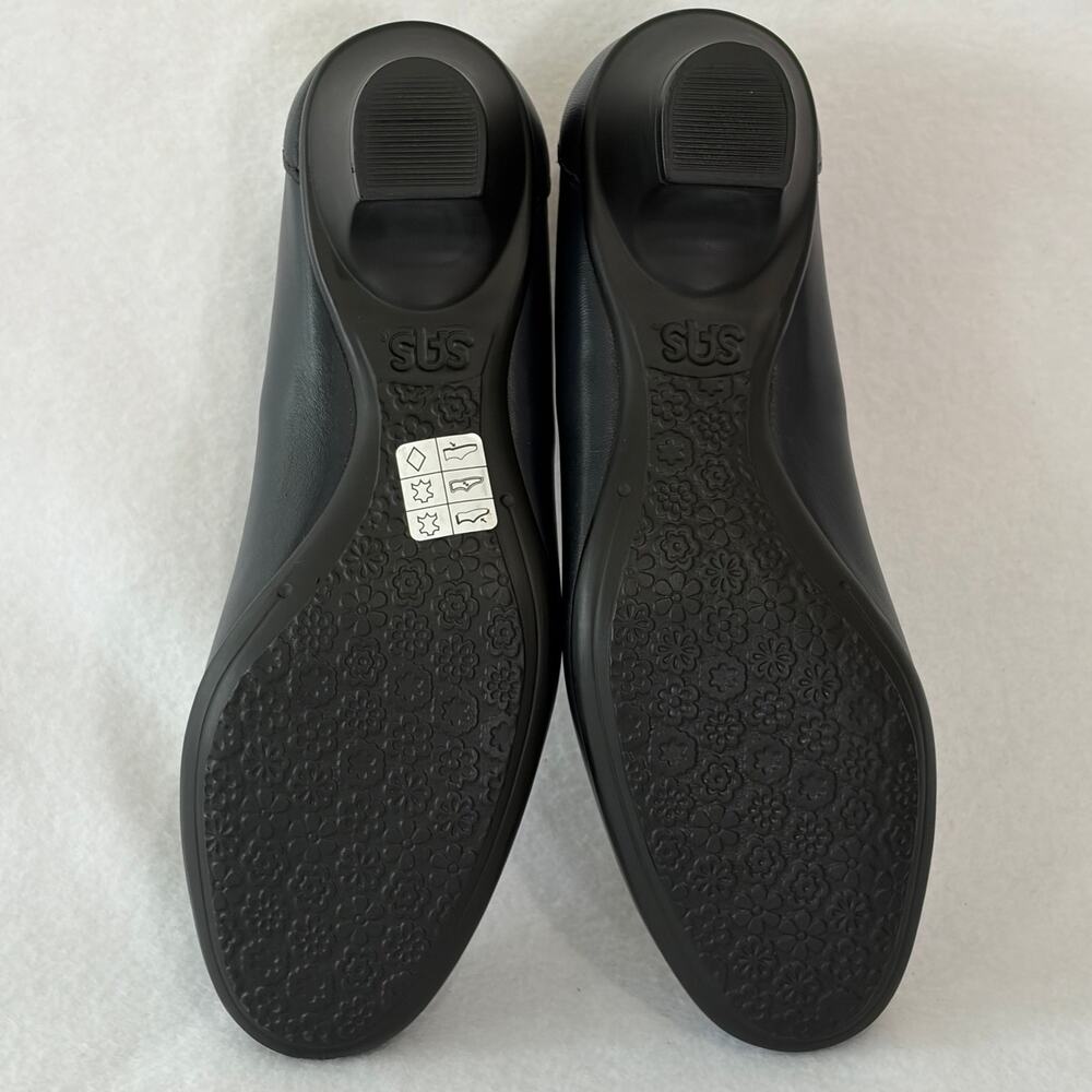 SAS Dress Shoes Womens 7.5 Dark Blue Block Low Heel Round Toe Cushioned Comfort - Picture 12 of 13